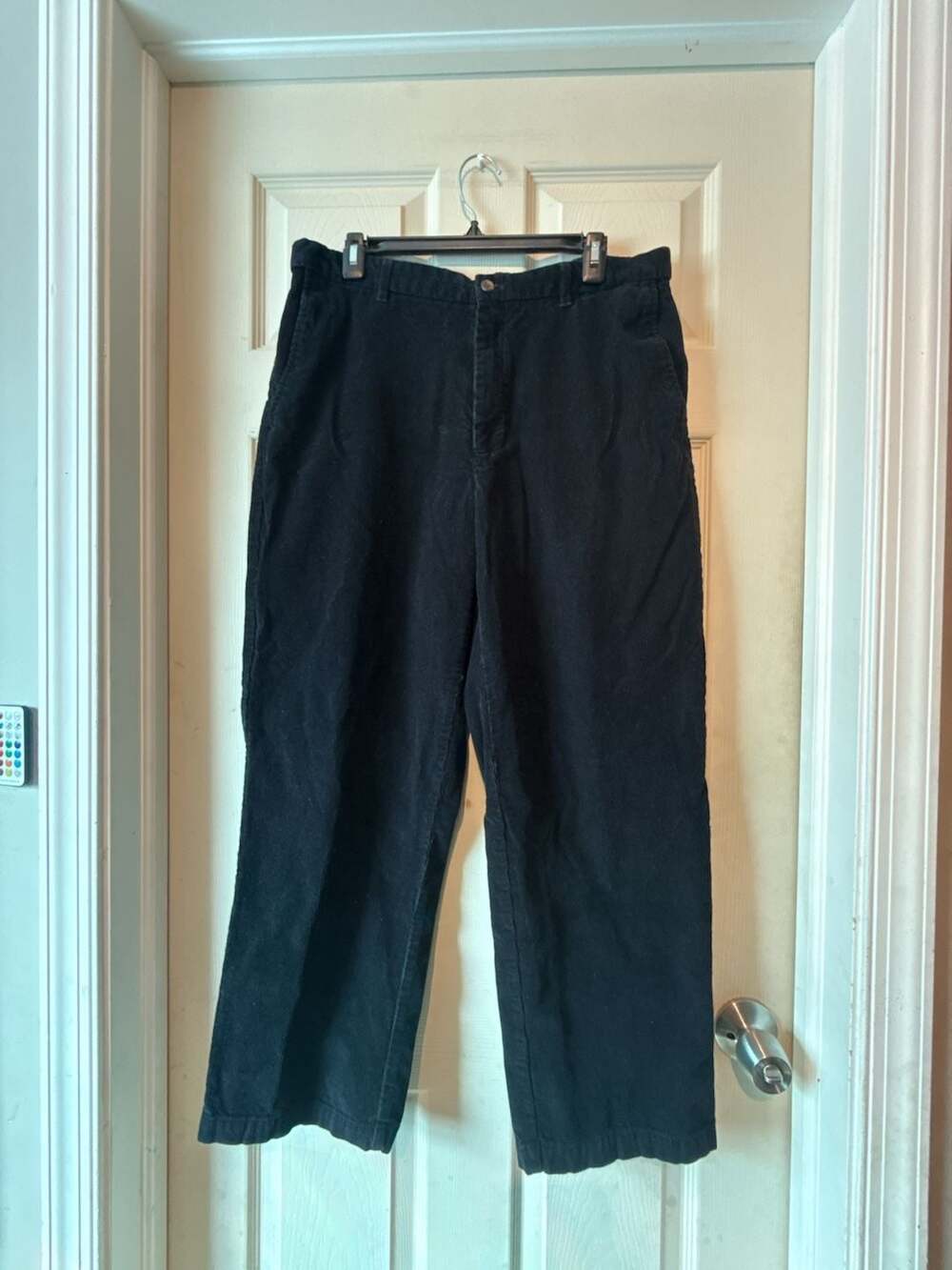 Skater style Y2K style Haggar Corduroy Pants Size 36x29 Black